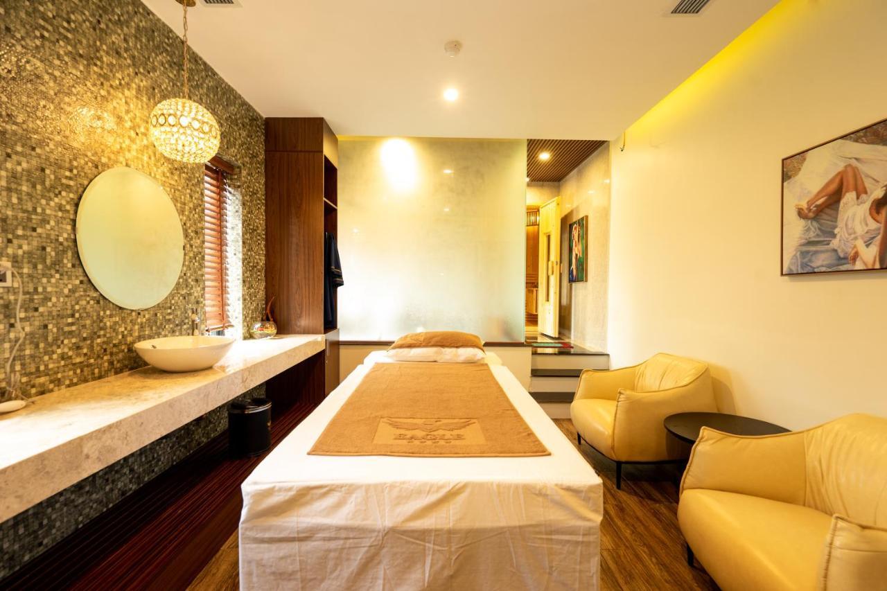 Eagle Hotel Dai Tiet Exterior photo